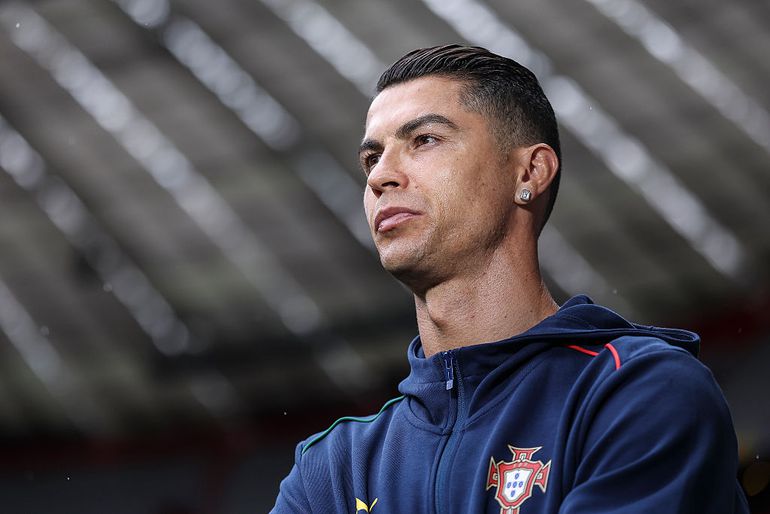 Cristiano Ronaldo's vakantie loopt helemaal uit de hand: politie grijpt in met arrestatie