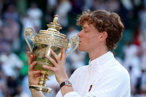 Dit is waarom er een ananas op de Wimbledon-beker van Jannik Sinner staat