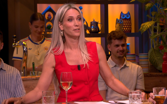 Hélène Hendriks afwezig bij De Oranjezomer, bekritiseerde naam vervangt presentatrice: 'Of het verstandig is...'