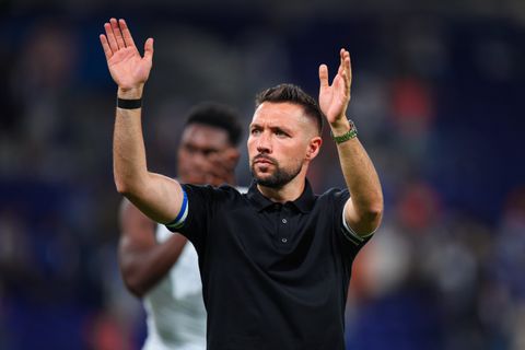 Emotioneel debuut voor Francesco Farioli en Luuk de Jong bij FC Porto: 'De laatste week was erg moeilijk'