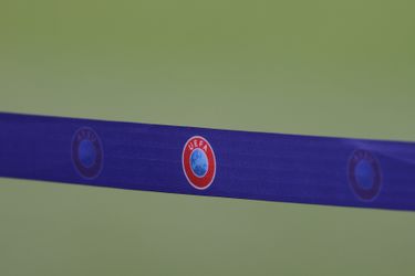 Discussie over machtsstrijd tussen UEFA en FIFA: 'Dan schiet je er nog niks mee op'