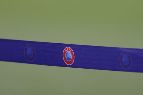 Discussie over machtsstrijd tussen UEFA en FIFA: 'Dan schiet je er nog niks mee op'