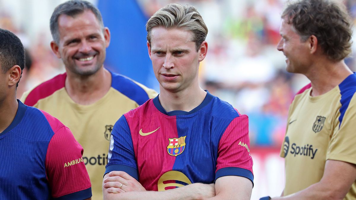 Geblesseerde Frenkie de Jong siert cover van Spaanse krant met verrassend positieve boodschap