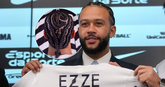 Memphis Depay met zijn nieuwe kapsel. © AP en Corinthians