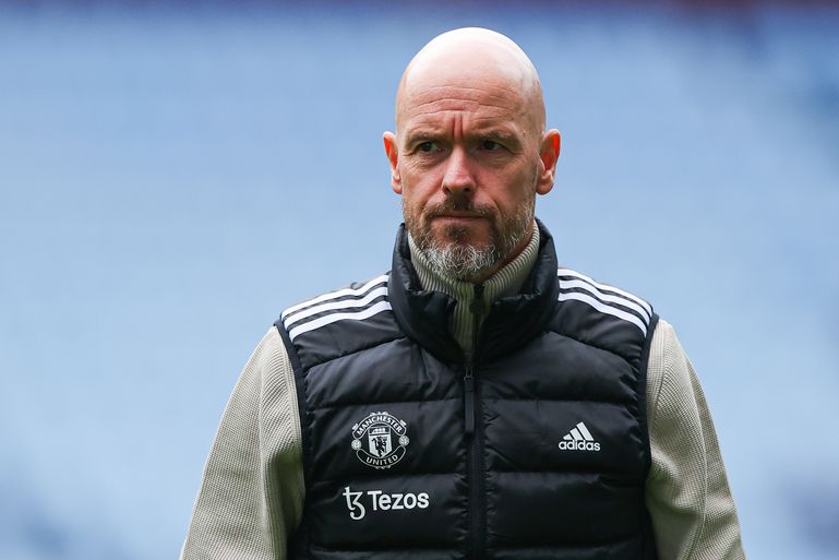 Erik ten Hag middelpunt van enorme rel in Engeland: stiekem opnames gemaakt in kleedkamer Manchester United