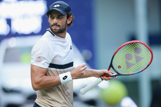 Onbekende tennisser bekroont sprookje in Shanghai: finale tussen neven levert gigantische stunt op
