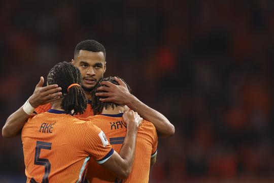 Buitenlandse media zien 'offensief spektakelstuk' Oranje tegen Finland: 'Ze wachten nu op een misstap'