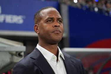 Justin Kluivert moet actie ondernemen na verdrietig moment voor vader Patrick: 'Mocht helaas niet zo zijn'