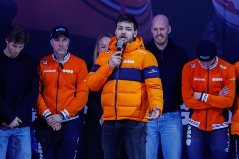 Shorttrackicoon Sjinkie Knegt knipoogt na bijzonder nieuws naar heftig ongeluk: 'Droom hier al jaren van'