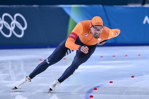 Schaatsicoon waarschuwt Kjeld Nuis na gezondheidsproblemen: ‘Hij is iemand die geremd moet worden'