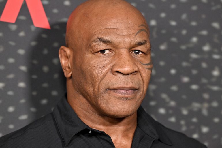 Mike Tyson wordt vlak voor gevecht met Jake Paul voor paal gezet door Netflix