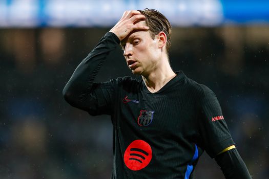 'FC Barcelona pessimistisch over toekomst Frenkie de Jong: geen vooruitgang op korte termijn'