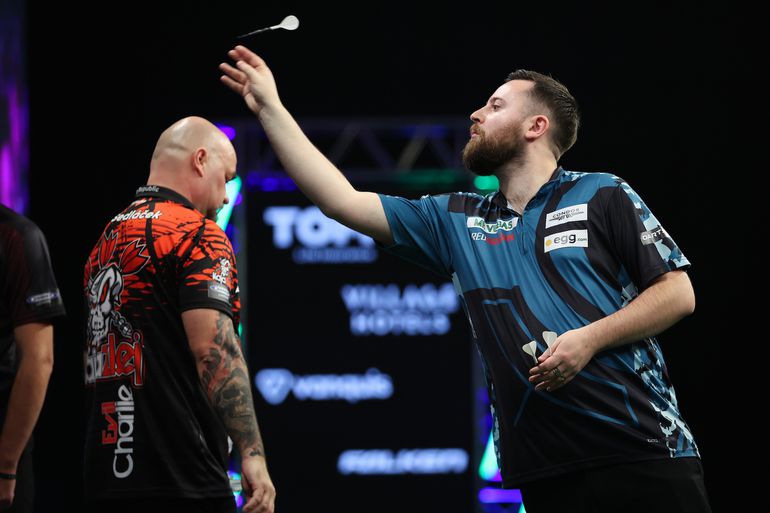 Excuses van topdarter na atypisch gedrag: 'Hij is zo'n aardige kerel'