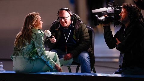 Schaatsicoon Marianne Timmer schrikt van ernstige ziekte bij bekende journalist (62): 'Dat probeert hij altijd'