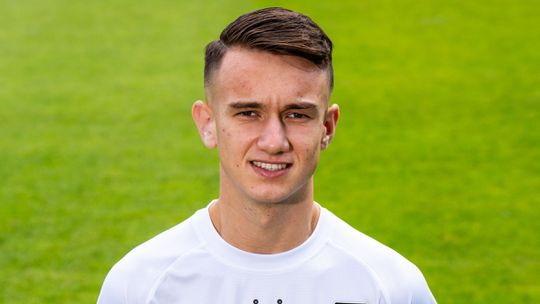 Zoon (19) van Oranje-icoon Wesley Sneijder maakt profdebuut: 'Dat zijn dingetjes waar ik aan moet werken'