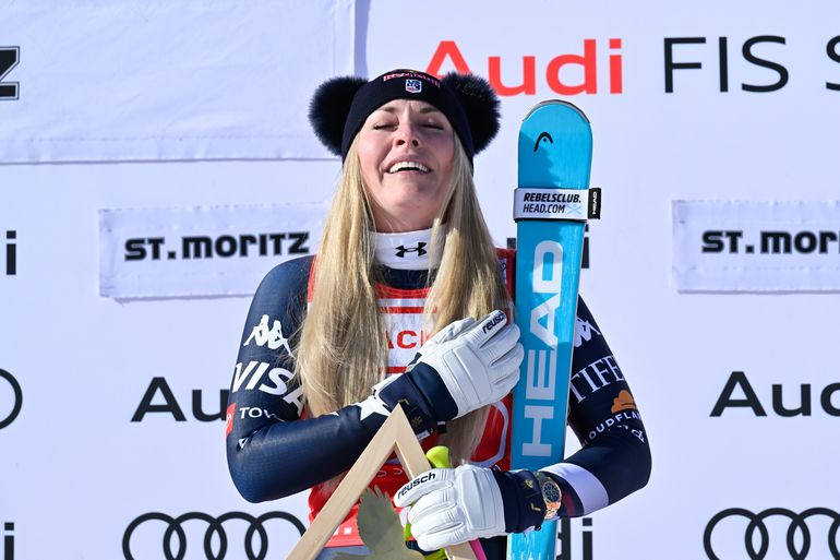 Tennisicoon Iga Swiatek is vol verbazing na historische prestatie van ski-diva Lindsey Vonn