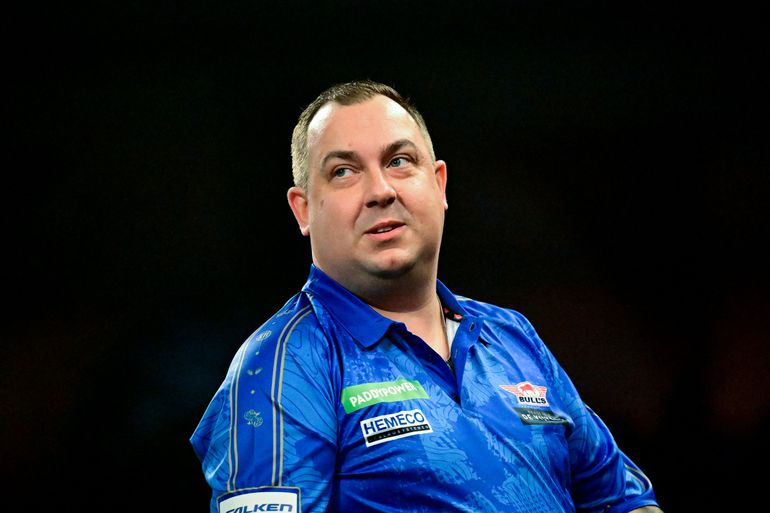 Ellende neemt toe voor worstelende Kim Huybrechts na afgang op WK darts: 'Dat is zorgwekkend'