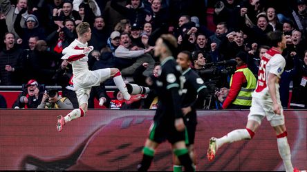 Oud-topspits waarschuwt Ajax richting jubileumeditie van Klassieker: 'Als Feyenoord zó speelt, krijgen ze het zwaar'