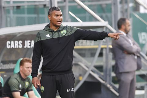 Oud-trainer van ADO Den Haag helpt misverstand de wereld uit na uit de hand gelopen wedstrijd: 'Ik wilde dat voorkomen'