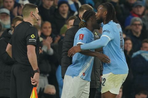 Fans Manchester City lyrisch over nieuwe ploeggenoot van Tijjani Reijnders en Nathan Aké: 'Onwerkelijk'