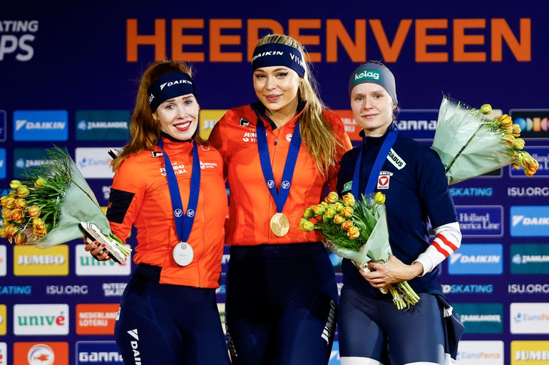 KNSB selecteert ijzersterke ploeg mét Jutta Leerdam voor teamsprint op WK afstanden