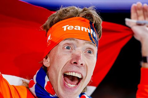 Topschaatser Jorrit Bergsma lacht om 'Bergsmania' en brons op Winterspelen: 'Hele delegatie matties meegenomen'