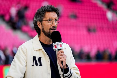 Sportpresentator Jan Joost van Gangelen deelt groot nieuws na zware periode: 'Licht aan het einde van de tunnel'