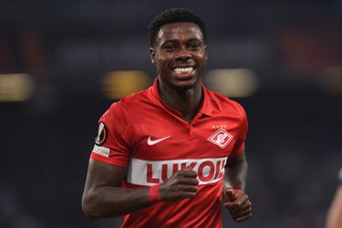 Quincy Promes op verzoek van Nederland opgepakt in Dubai, zit nu in de gevangenis