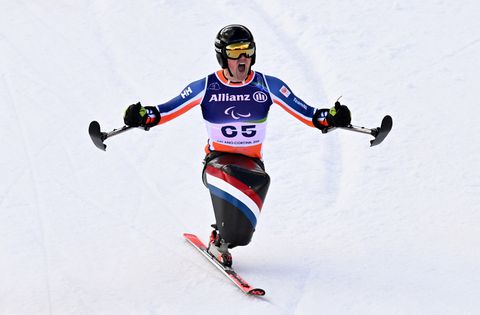Niels de Langen (27) grijpt nét naast goud en bezorgt Nederland nieuw paralympisch eremetaal