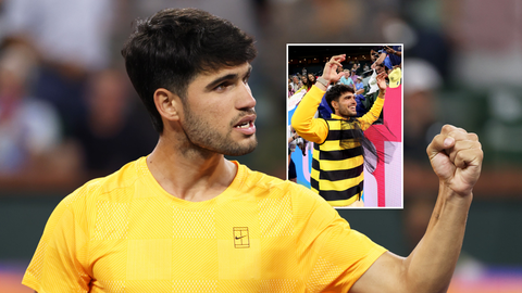 Carlos Alcaraz brengt publiek in extase met bijenpak: Spaanse toptennisser steelt de show op Indian Wells