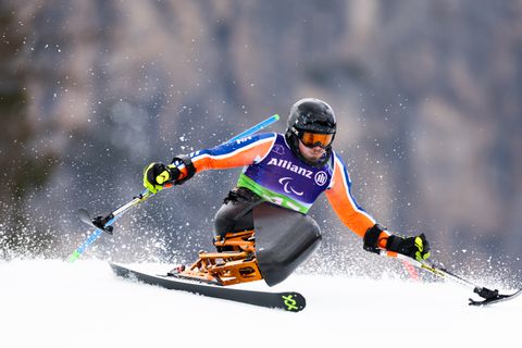 Gouden paralympiër Jeroen Kampschreur (26) gaat onderuit in strijd om derde titel