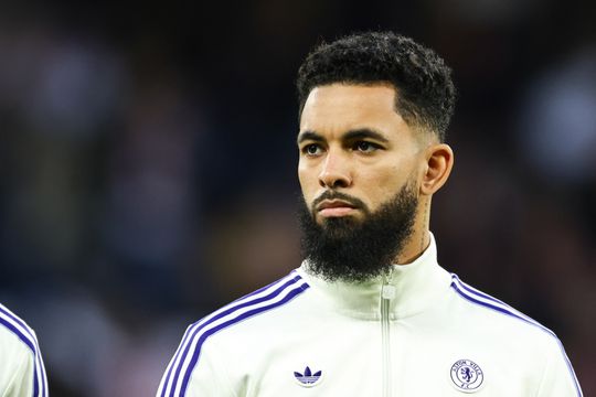 Topspeler (27) ruilt 'mooiste voetbalster ter wereld' in voor dochter Arsenal-legende (19)