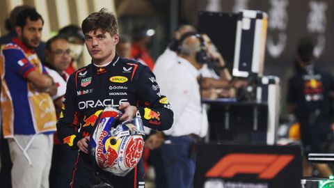 Worstelende Max Verstappen krijgt dreun in Bahrein, McLaren slaat hard toe