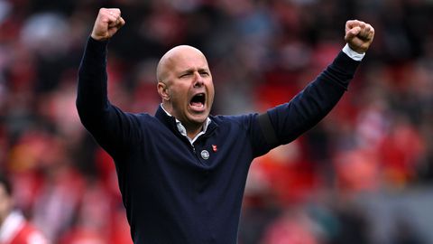 Succescoach Arne Slot onthult geheim bij Liverpool: 'Het is zwaar geweest'