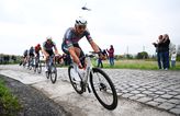 Mathieu van der Poel voltooit zijn hattrick. ©Getty Images