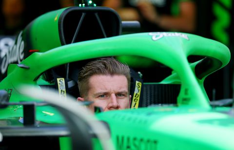 Opmerkelijke fout van FIA kost Formule 1-coureur drie plekken bij GP van Bahrein