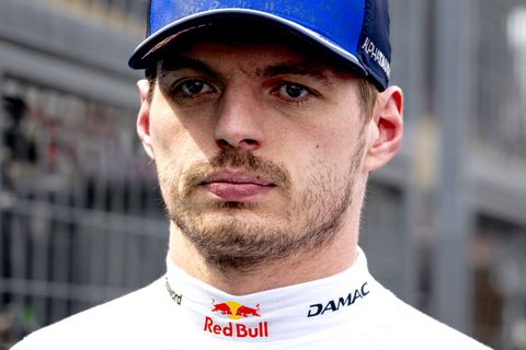 Teamgenoot van Max Verstappen onthult bizar ongeval tijdens race: 'Max kwam over de radio en zei: Wat doe je?'