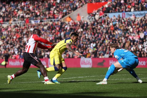 Wéér statement in Premier League voor racistisch bejegende Oranje-international: 'Dit is ongehoord'