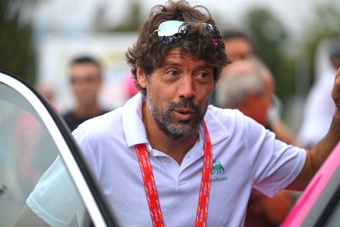 Oud-topwielrenner (50) van Nederlandse ploeg opgepakt na schokkende verklaring van zijn vrouw