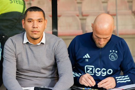 Hedwiges Maduro nieuwe trainer van Almere City na vertrek Alex Pastoor