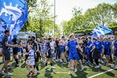 Spakenburg na tien jaar eindelijk weer kampioen: 'Ik zag huilende volwassen mannen, hier werd naar gesmacht'