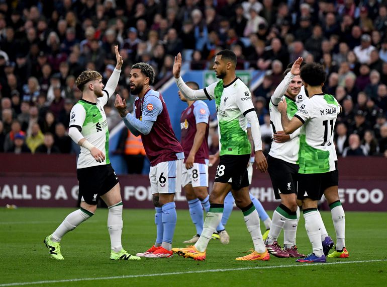 Liverpool geeft ondanks goal Gakpo na spectaculaire slotfase zege uit handen tegen Aston Villa