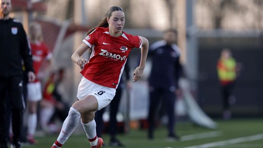 Ajax haalt talent (20) binnen: 'Gaat mooie toekomst in Amsterdam tegemoet'