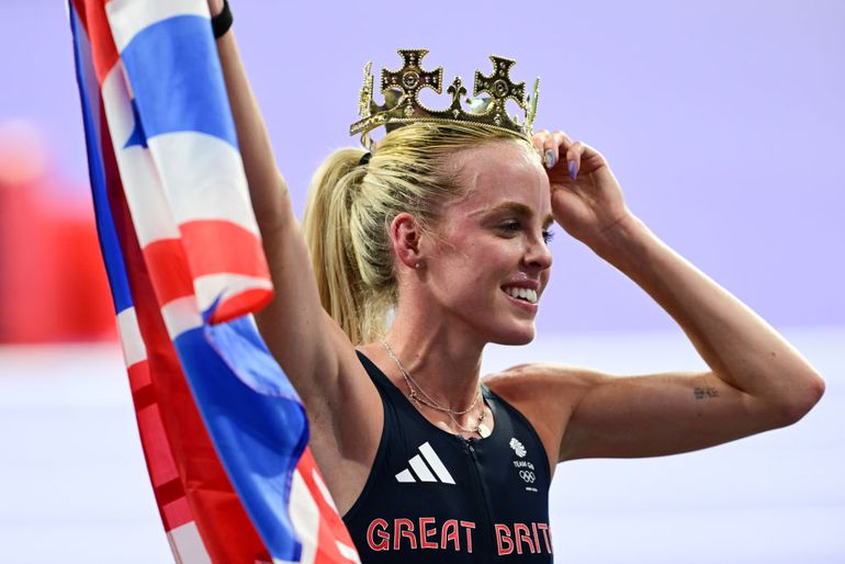 Olympische sensatie laat volgers smullen met onthullende foto's: 'Sexy godin'