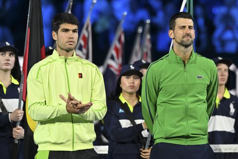 Toptennisser Carlos Alcaraz spreekt rivaal Novak Djokovic tegen: 'Dat heb ik niet gedaan'
