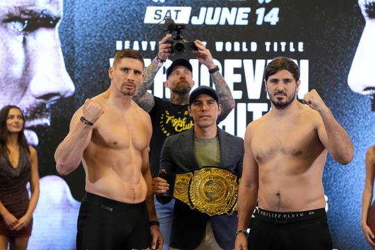 Topkickbokser Rico Verhoeven kent zijn plek: 'Ik heb net zo veel te zeggen als ieder ander'