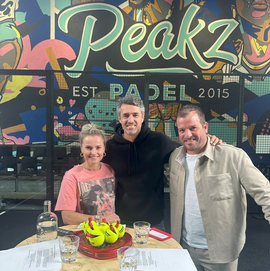 Exclusieve videoshow | Rafael van der Vaart duikt in de wereld van padel