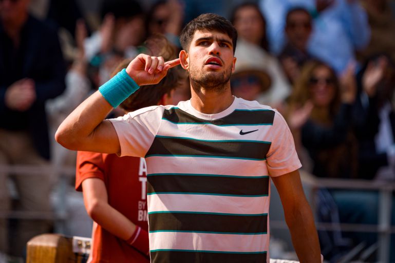 Veelbesproken tennisicoon doet opmerkelijke uitspraken over Carlos Alcaraz: 'Hij is geniaal'
