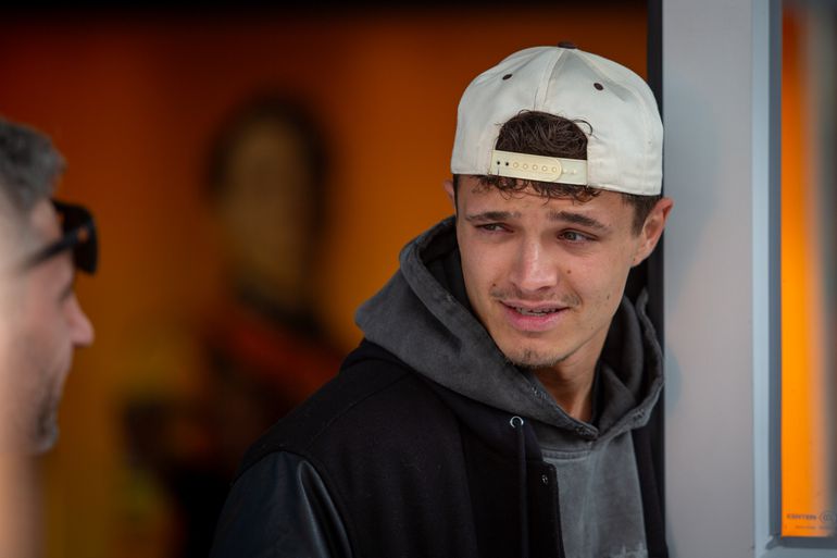 McLaren-coureur Lando Norris zegt 'nee' tegen huwelijksaanzoek in Canada
