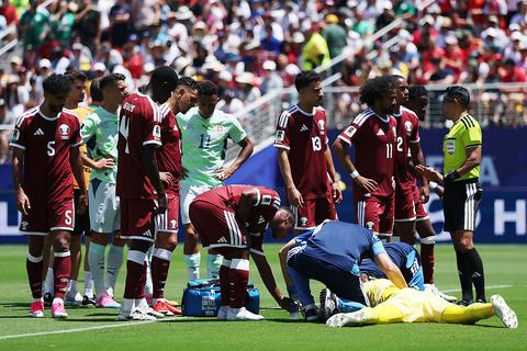 Kiezelharde botsing in WK-duel Qatar - Zwitserland heeft grote gevolgen
